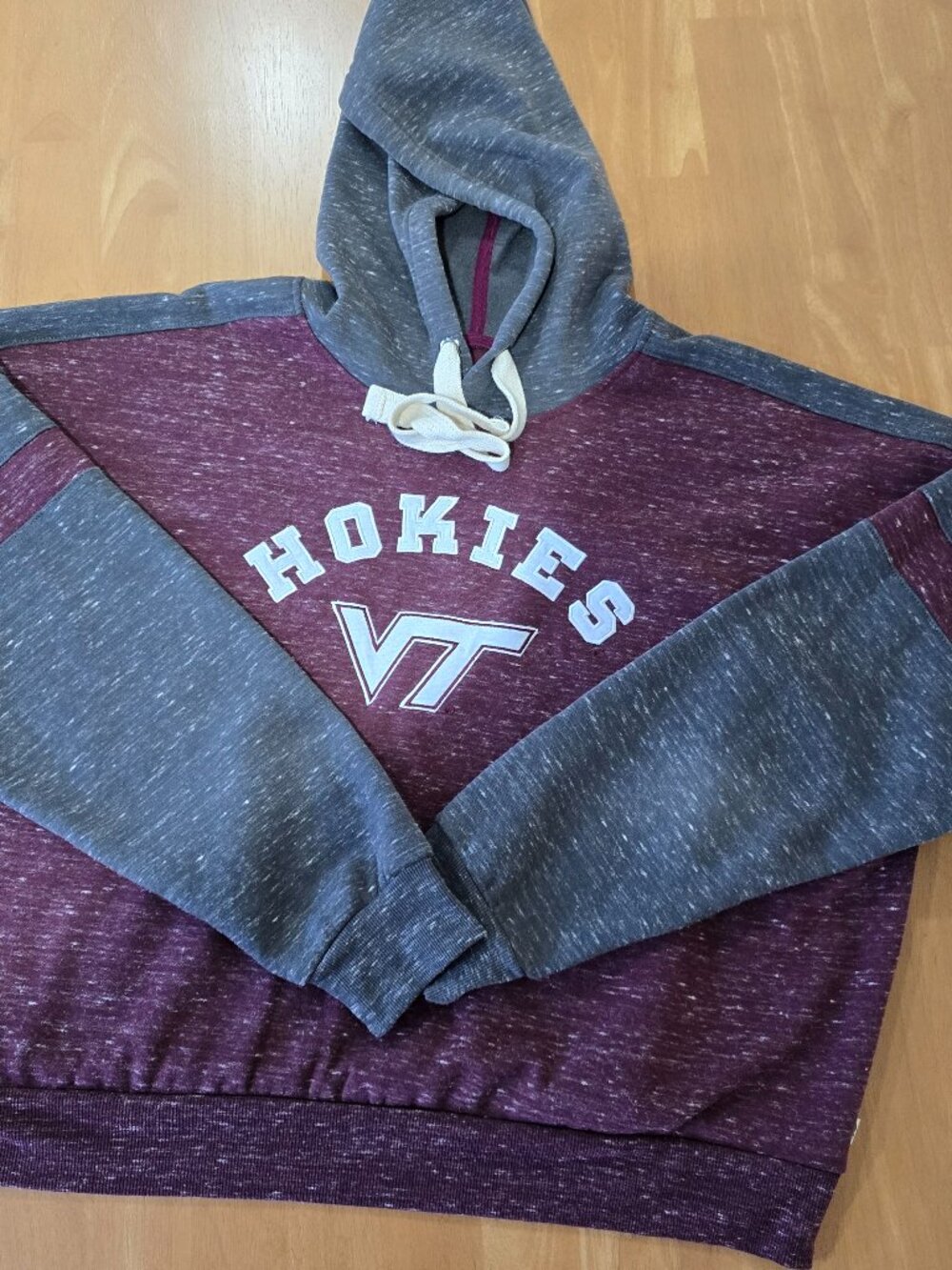 Virginia Tech Hokies Women's Colosseum Lost City Speckle Pullover Hoodie Size XL